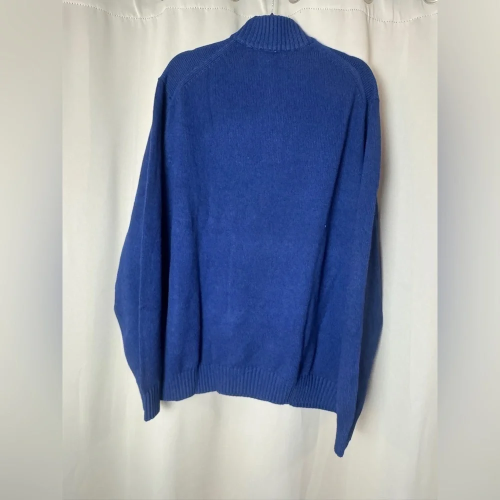 Men's NWT IZOD Blue Sweater